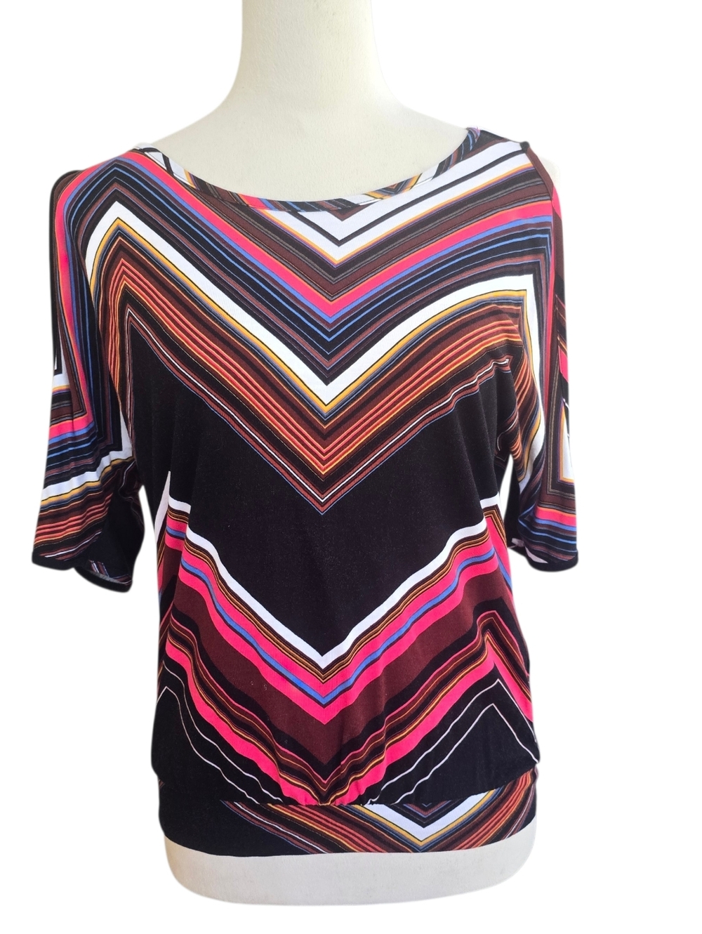 Lascana For Venus Women’s Black Multi-Stripe Cold Shpulder Top Size XS